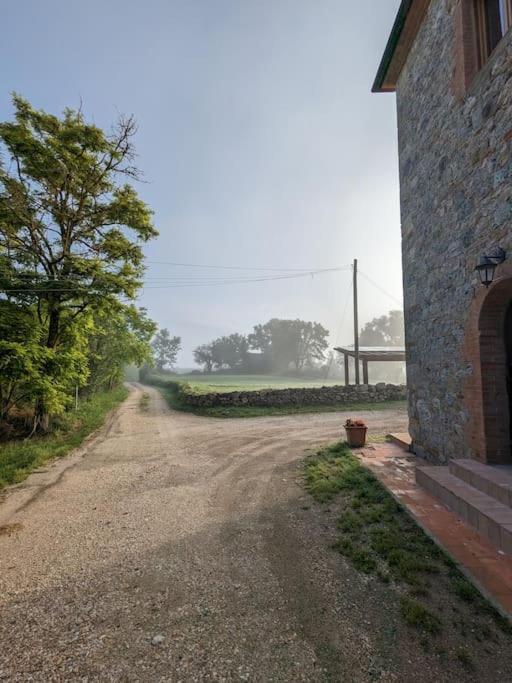 Relax Nella Jacuzzi In Toscana Колле-ді-Валь-д'Ельса Екстер'єр фото
